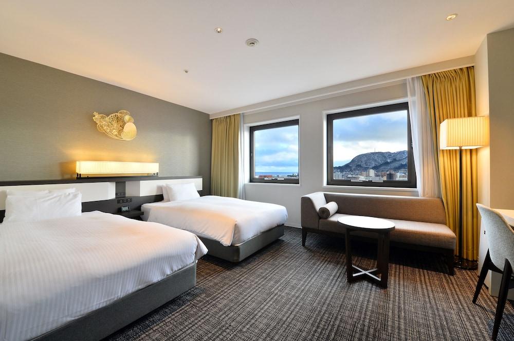 Premier - President - 酒店 4*
